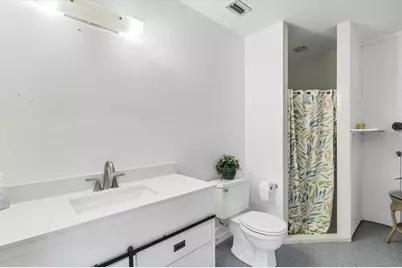 4114 Roberts Point Circle, Sarasota, FL 34242 - Photo 32