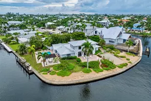 531 72nd St, Holmes Beach, FL 34217 - Photo 2