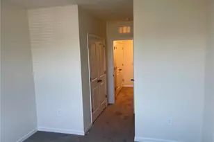 8708 Milestone Dr, Sarasota, FL 34238 - Photo 18