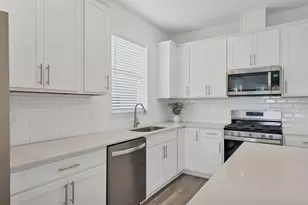 10434 Spring Tide Wy, Parrish, FL 34219 - Photo 10