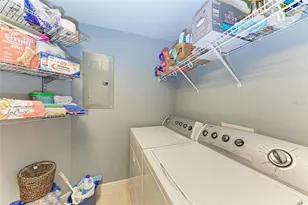 800 N Tamiami Trl, Sarasota, FL 34236 - Photo 38