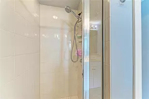 800 N Tamiami Trl, Sarasota, FL 34236 - Photo 34