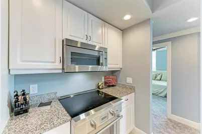 800 N Tamiami Trl #1010, Sarasota, FL 34236 - Photo 26