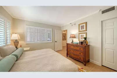 1445 Gulf Of Mexico Drive #404, Longboat Key, FL 34228 - Photo 42