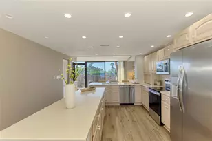 6500 Flotilla Dr, Holmes Beach, FL 34217 - Photo 32