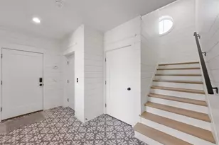 403 N Shore Dr, Anna Maria, FL 34216 - Photo 6