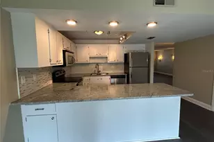 425 30th Ave W, Bradenton, FL 34205 - Photo 4