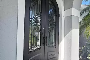 7114 River Club Blvd, Bradenton, FL 34202 - Photo 2
