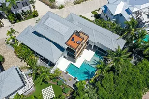 5005 Gulf of Mexico Dr, Longboat Key, FL 34228 - Photo 4