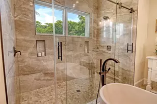 5005 Gulf of Mexico Dr, Longboat Key, FL 34228 - Photo 44