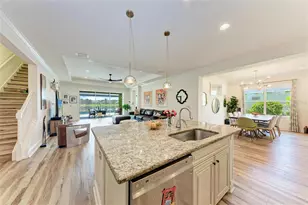 12051 Forest Park Cir, Bradenton, FL 34211 - Photo 18