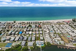 2517 Avenue C, Bradenton Beach, FL 34217 - Photo 58