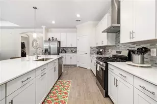 5030 Saratoga Springs Run, Bradenton, FL 34211 - Photo 8