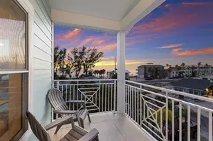 105 4th St S, Bradenton Beach, FL 34217 - Photo 2