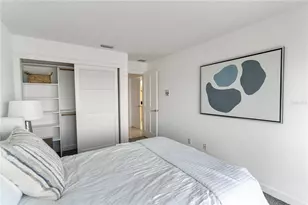 709 Key Royale Dr, Holmes Beach, FL 34217 - Photo 76