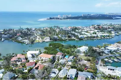 4114 Roberts Point Circle, Sarasota, FL 34242 - Photo 26