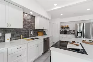 450 81st Ave, Saint Pete Beach, FL 33706 - Photo 10