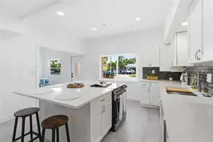 450 81st Ave, Saint Pete Beach, FL 33706 - Photo 4