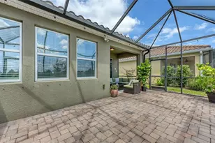 2821 Oriole Dr, Sarasota, FL 34243 - Photo 50