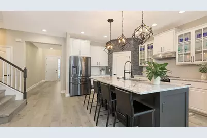 2821 Oriole Drive, Sarasota, FL 34243 - Photo 8