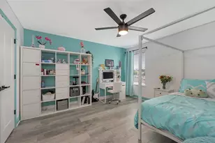 2821 Oriole Dr, Sarasota, FL 34243 - Photo 38
