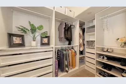 2821 Oriole Drive, Sarasota, FL 34243 - Photo 32