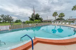 2765 Golf Course Dr, Sarasota, FL 34234 - Photo 30