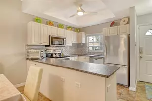 4235 Castlebridge Ln, Sarasota, FL 34238 - Photo 16