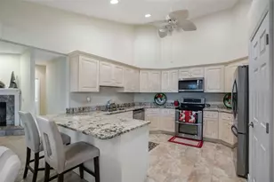 6253 Muriwood Ct, Sarasota, FL 34234 - Photo 12