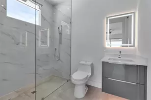 2534 Grove St, Sarasota, FL 34239 - Photo 36