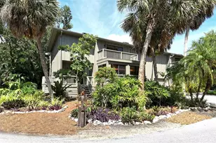 1473 Landings Cir, Sarasota, FL 34231 - Photo 2