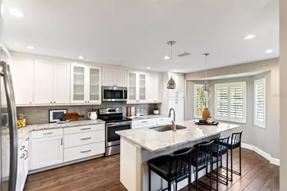 5471 Cynthia Lane, Sarasota, FL 34235 - Photo 14