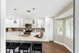 5471 Cynthia Ln, Sarasota, FL 34235 - Photo 16