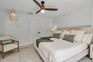 207 Peacock Ln, Holmes Beach, FL 34217 - Photo 20