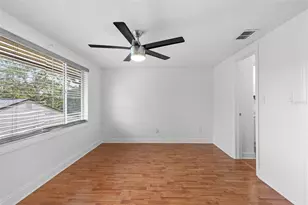 7523 Pitch Pine Cir, Tampa, FL 33617 - Photo 22