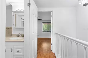 7523 Pitch Pine Cir, Tampa, FL 33617 - Photo 20