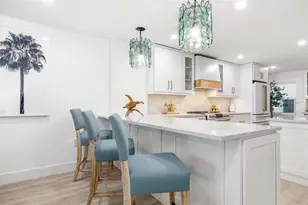 19 Whispering Sands Dr, Sarasota, FL 34242 - Photo 20