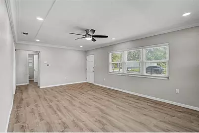 102 20th Street NE, Bradenton, FL 34208 - Photo 10