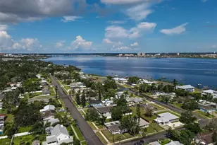 102 20th St NE, Bradenton, FL 34208 - Photo 42