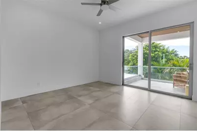 2532 Fruit Tree Drive, Sarasota, FL 34239 - Photo 30