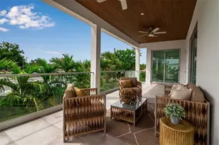 2532 Fruit Tree Dr, Sarasota, FL 34239 - Photo 34