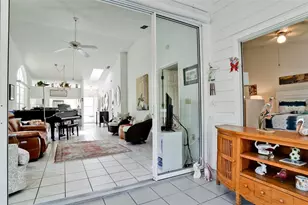 512 Sanderling Cir, Bradenton, FL 34209 - Photo 8