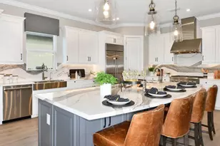 10455 Eclipse St, Sarasota, FL 34241 - Photo 4