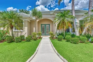 383 Cedarbrook Ct, Venice, FL 34292 - Photo 1