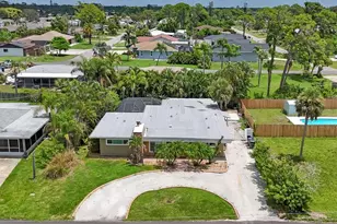 4919 Lemon Bay Dr, Venice, FL 34293 - Photo 1