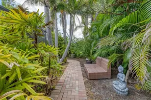 4919 Lemon Bay Dr, Venice, FL 34293 - Photo 36