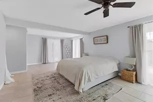 4919 Lemon Bay Dr, Venice, FL 34293 - Photo 16