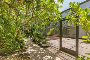 4919 Lemon Bay Dr, Venice, FL 34293 - Photo 32