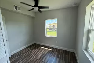 21203 Meehan Ave, Port Charlotte, FL 33952 - Photo 14