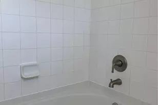 5721 Bentgrass Dr, Sarasota, FL 34235 - Photo 16